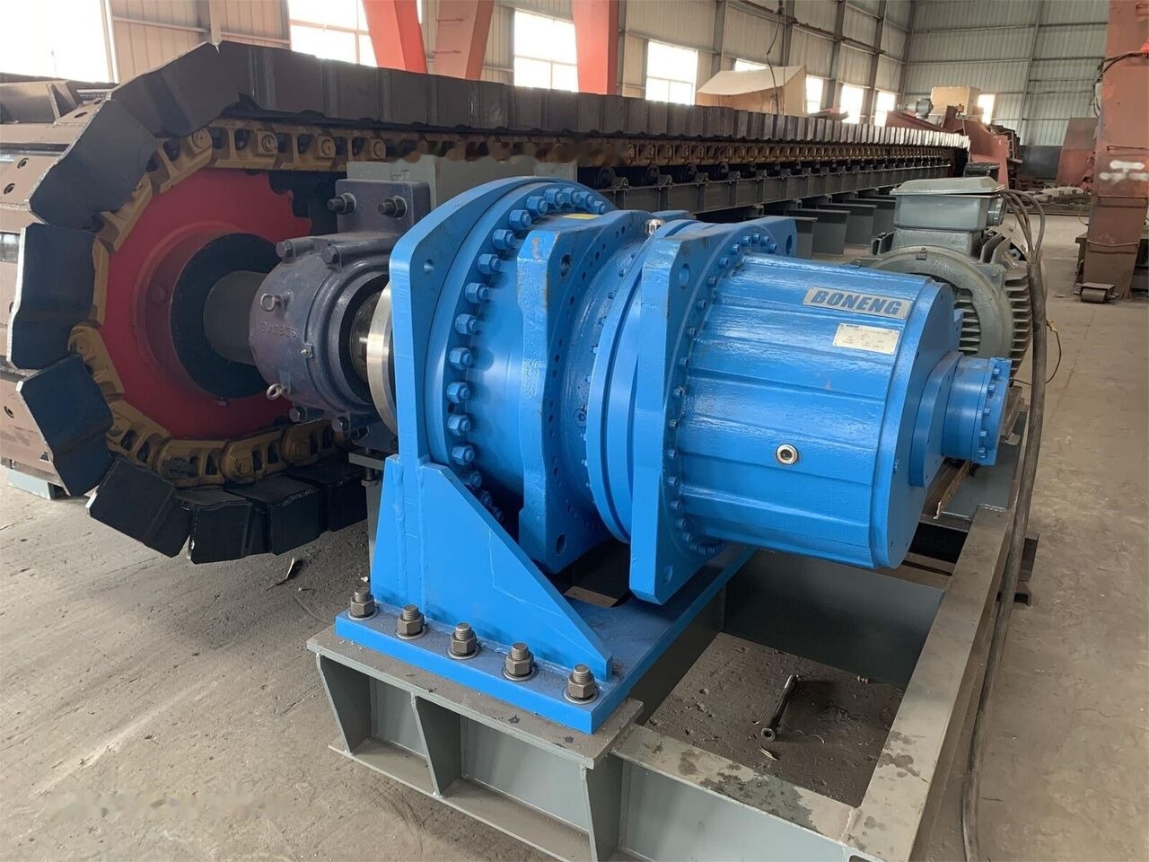 Kinglink WBZ200 Iron/Copper Ore Apron Chain feeder - Конвейер: фото 3 Kinglink WBZ200 Iron/Copper Ore Apron Chain feeder - Конвейер: фото 3