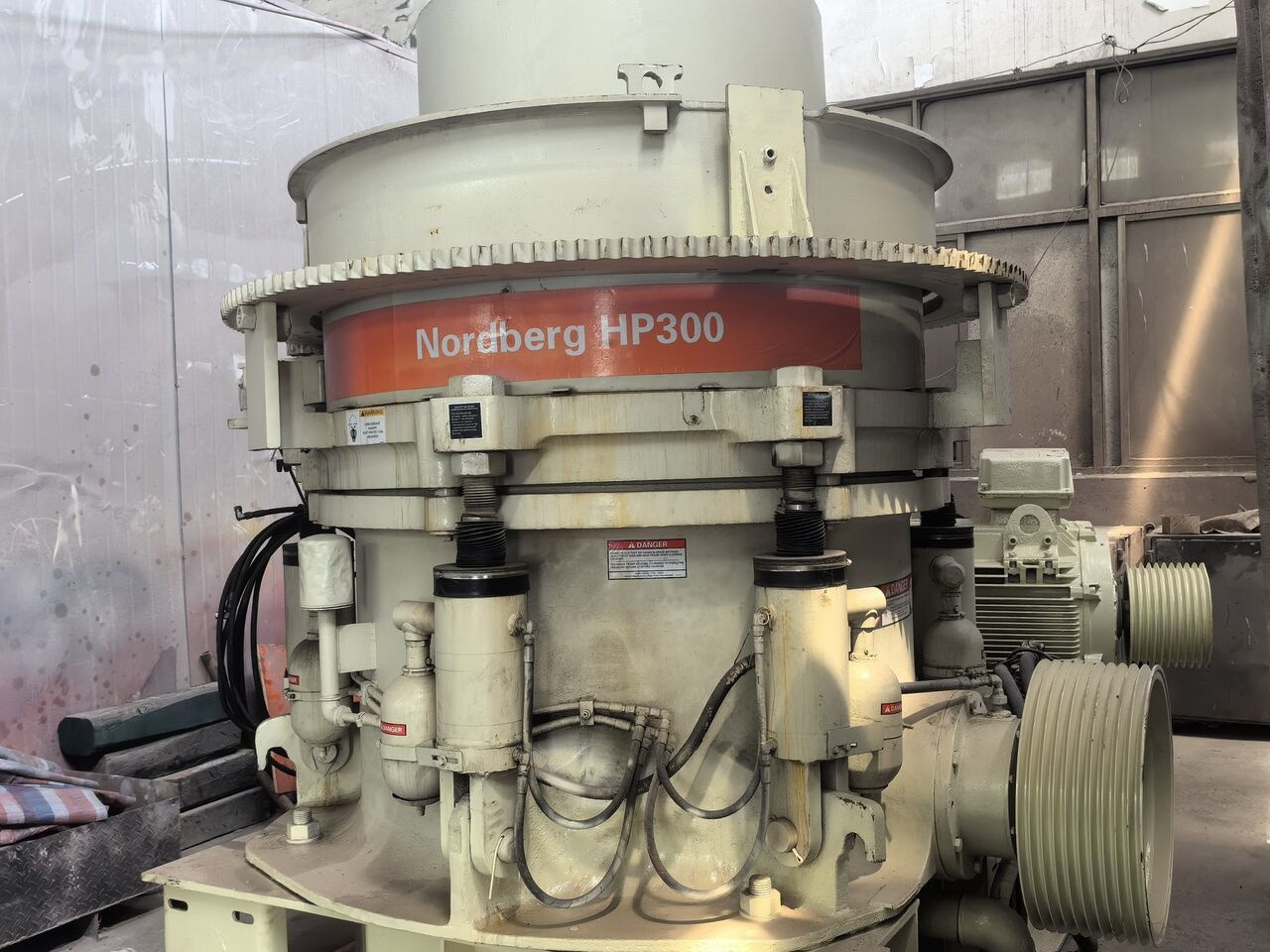Metso Nordberg HP300 Cone Crusher - Конусная дробилка: фото 3 Metso Nordberg HP300 Cone Crusher - Конусная дробилка: фото 3
