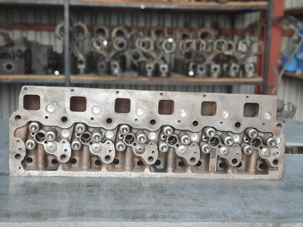 MERCEDES-BENZ ATEGO OM 906 - 6 CYLINDER - Головка блока для Грузовиков: фото 3 MERCEDES-BENZ ATEGO OM 906 - 6 CYLINDER - Головка блока для Грузовиков: фото 3