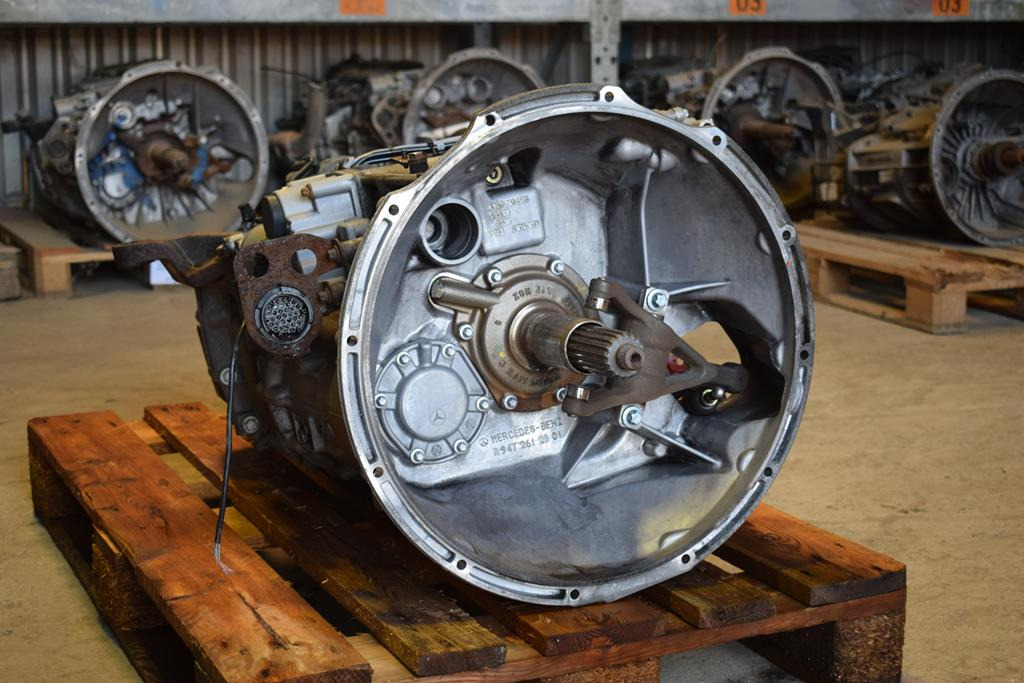 MERCEDES-BENZ AXOR G131 - 9 - Коробка передач для Грузовиков: фото 2 MERCEDES-BENZ AXOR G131 - 9 - Коробка передач для Грузовиков: фото 2