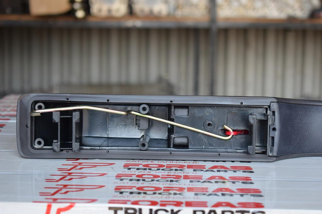 MERCEDES-BENZ LEFT INTERNAL DOOR HANDLE - DRIVER - Дверь и запчасти для Грузовиков: фото 3 MERCEDES-BENZ LEFT INTERNAL DOOR HANDLE - DRIVER - Дверь и запчасти для Грузовиков: фото 3