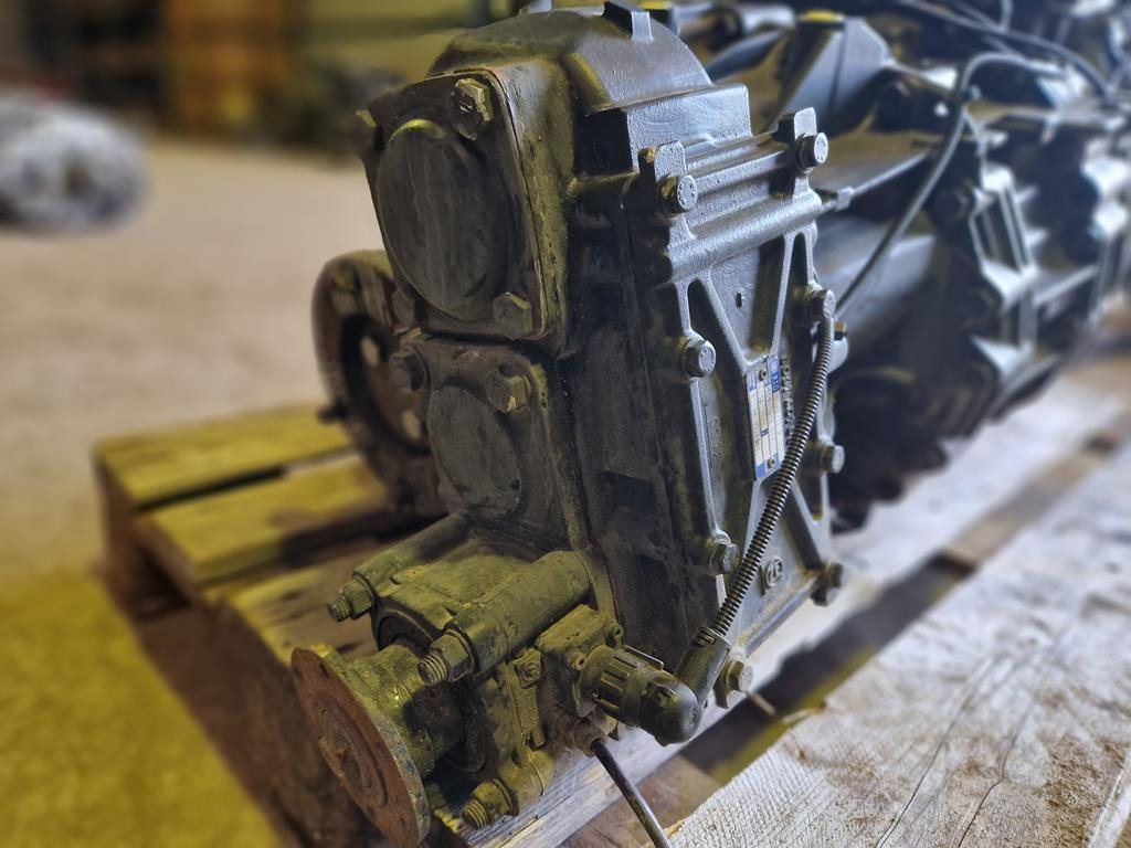 ZF P.T.O ASTRONIC N AS/10 B - 81.38100 - 6806 - Трансмиссия для Грузовиков: фото 2 ZF P.T.O ASTRONIC N AS/10 B - 81.38100 - 6806 - Трансмиссия для Грузовиков: фото 2