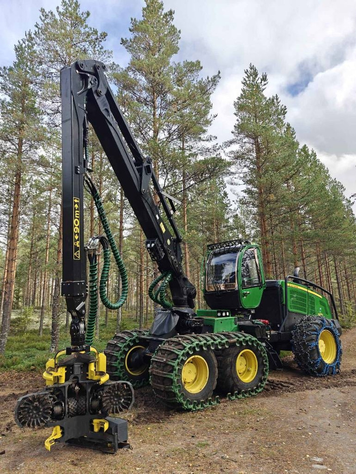 John Deere 1270 G  - Харвестер: фото 1 John Deere 1270 G  - Харвестер: фото 1