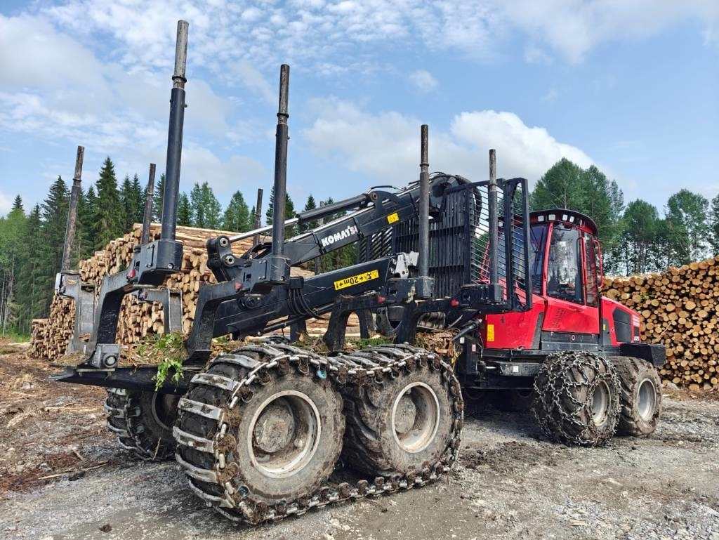 Komatsu 875 - Форвардер: фото 5 Komatsu 875 - Форвардер: фото 5