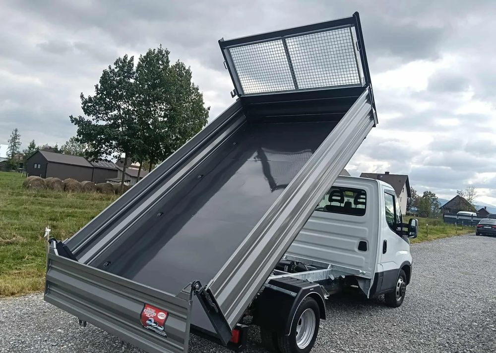 Iveco DAILY 35C14, 35C13, 35C12, 35C15 - Малотоннажный самосвал: фото 5 Iveco DAILY 35C14, 35C13, 35C12, 35C15 - Малотоннажный самосвал: фото 5