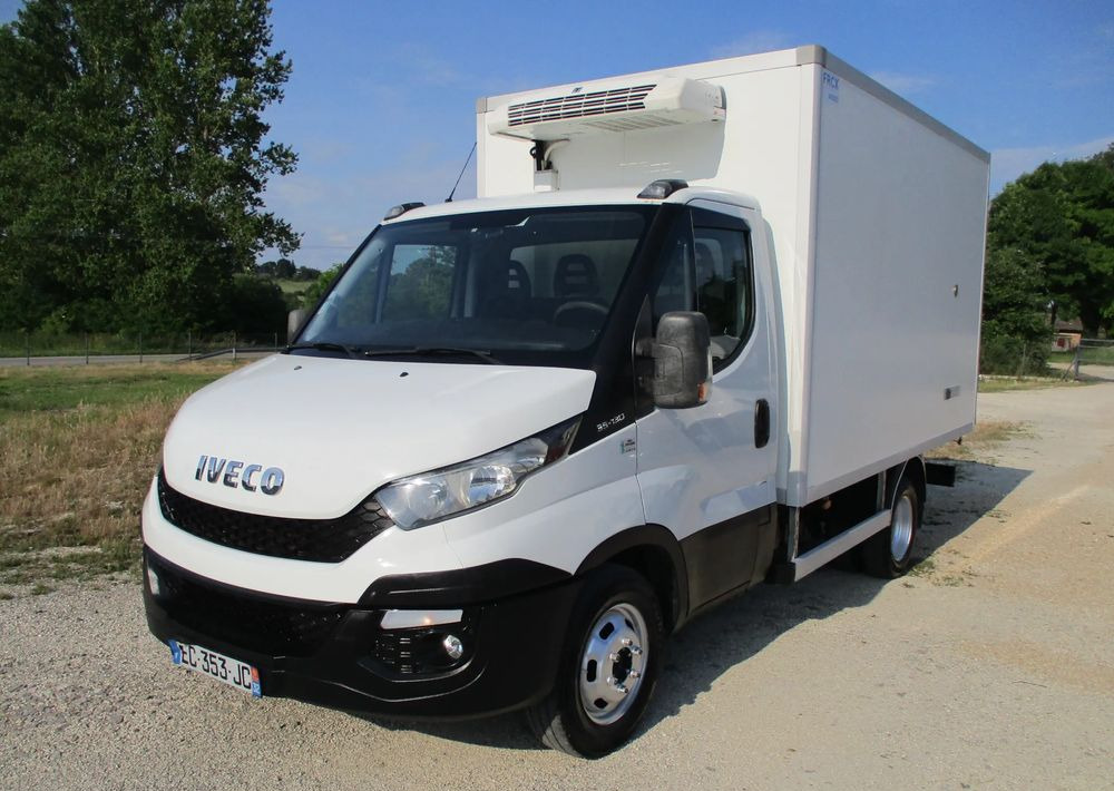 Iveco Daily 35C13 chłodnia Mroźnia na bliźniaku 35-130 Thermo King agregat - Фургон-рефрижератор: фото 1 Iveco Daily 35C13 chłodnia Mroźnia na bliźniaku 35-130 Thermo King agregat - Фургон-рефрижератор: фото 1