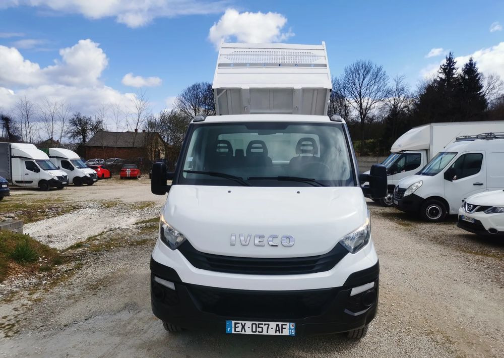 Iveco Daily 35C15 Kiper wywrotka 3.0 -150KM Hak Bliźniak klimatyzacja sprowadzony - Малотоннажный самосвал: фото 2 Iveco Daily 35C15 Kiper wywrotka 3.0 -150KM Hak Bliźniak klimatyzacja sprowadzony - Малотоннажный самосвал: фото 2