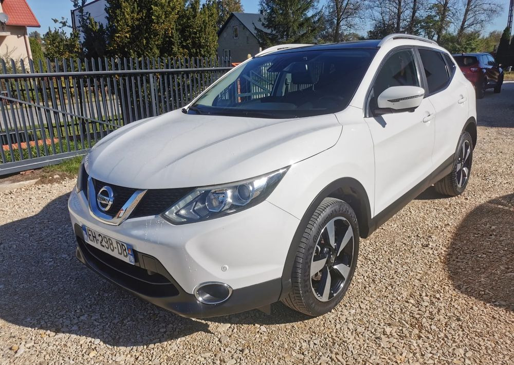 Nissan Qashqai 1.2 DIG-T N-Connecta EU6 - Внедорожник: фото 1 Nissan Qashqai 1.2 DIG-T N-Connecta EU6 - Внедорожник: фото 1