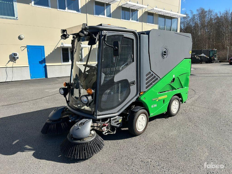 Green machine 636 - Подметально-уборочная машина: фото 1 Green machine 636 - Подметально-уборочная машина: фото 1