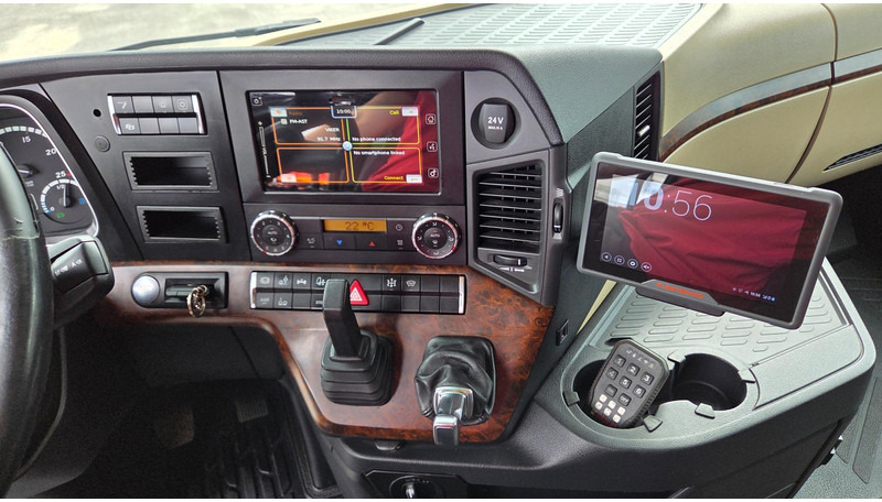 Крюковой мультилифт, Автоманипулятор Mercedes-Benz Arocs 3253 8X4*4 Fassi F295: фото 15 Крюковой мультилифт, Автоманипулятор Mercedes-Benz Arocs 3253 8X4*4 Fassi F295: фото 15