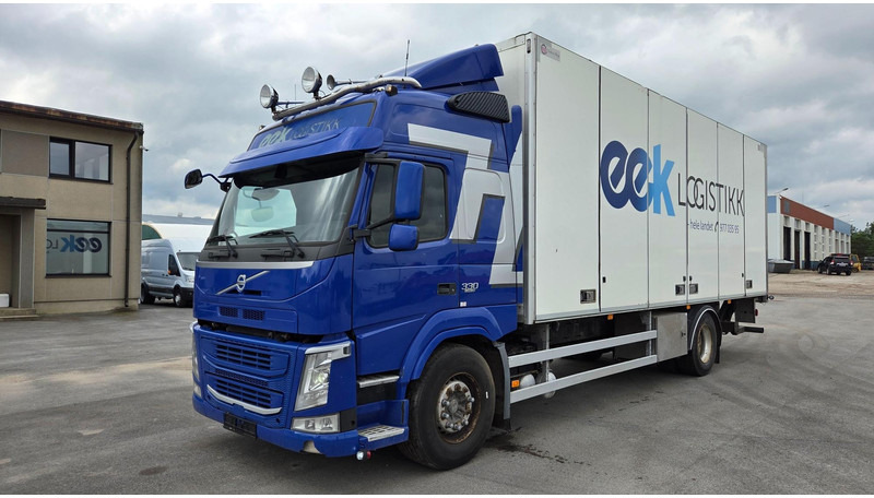 Volvo FM330 4X2 - Грузовик с закрытым кузовом: фото 1 Volvo FM330 4X2 - Грузовик с закрытым кузовом: фото 1