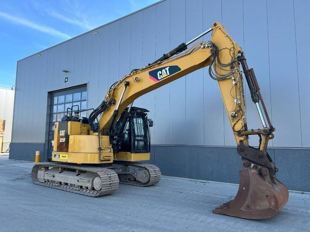 CAT 325 FL CR  в лизинг CAT 325 FL CR: фото 6