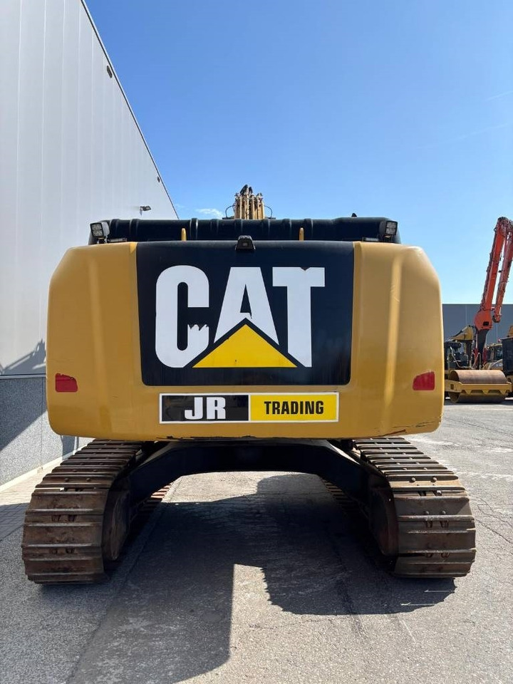 CAT 330 FL - Гусеничный экскаватор: фото 4 CAT 330 FL - Гусеничный экскаватор: фото 4