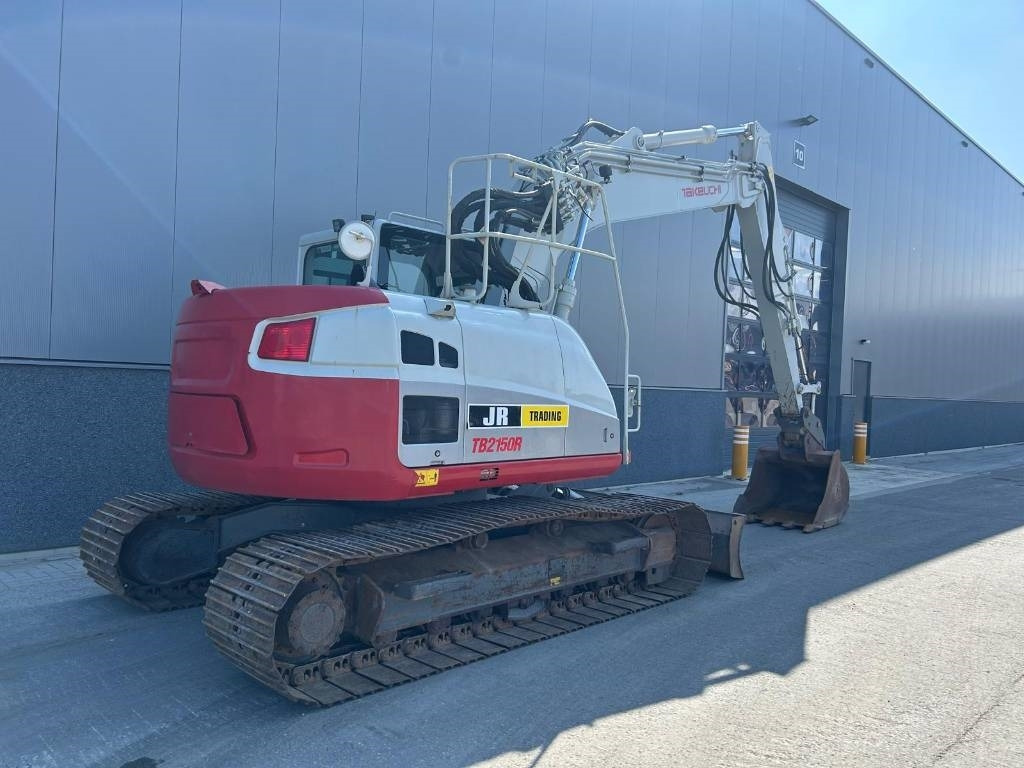 Takeuchi TB 2150 R - Гусеничный экскаватор: фото 5 Takeuchi TB 2150 R - Гусеничный экскаватор: фото 5