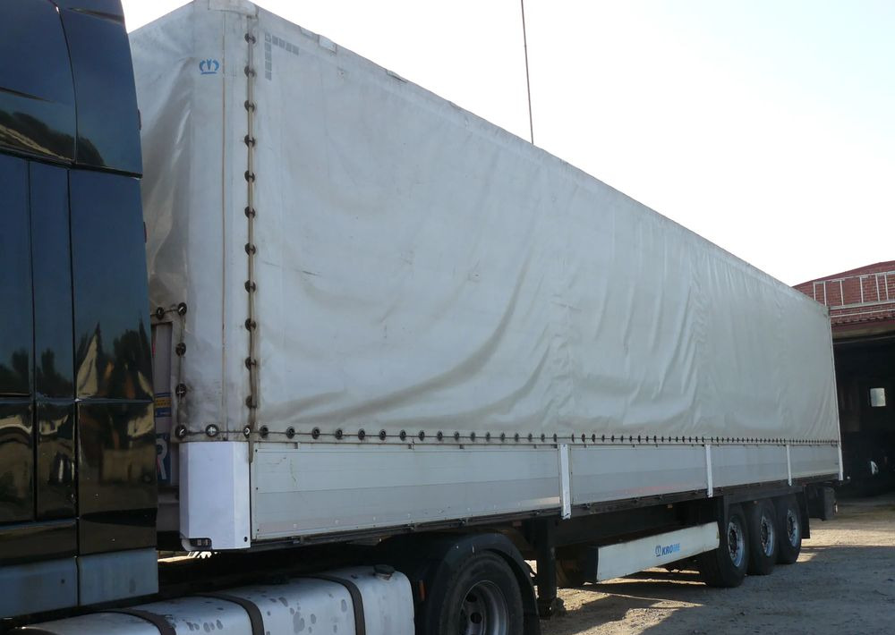 Krone SD - Тентованный грузовик: фото 3 Krone SD - Тентованный грузовик: фото 3
