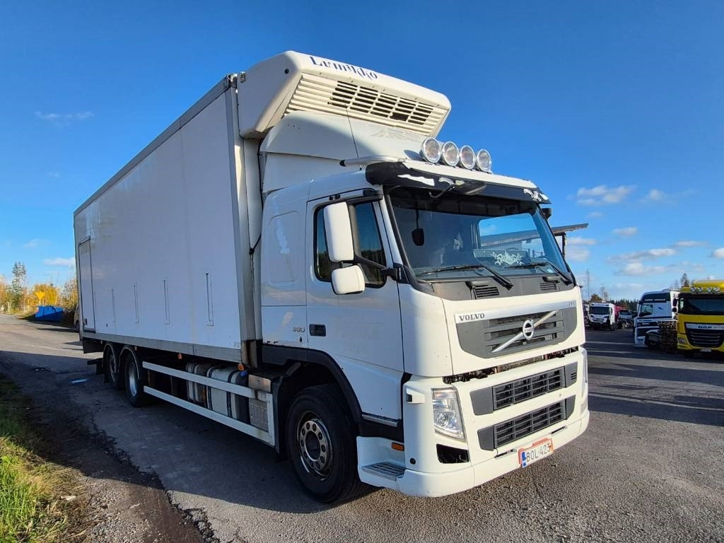 Volvo FM D11 450 6x2 umpikori+pl-nostin - Грузовик с закрытым кузовом: фото 2 Volvo FM D11 450 6x2 umpikori+pl-nostin - Грузовик с закрытым кузовом: фото 2