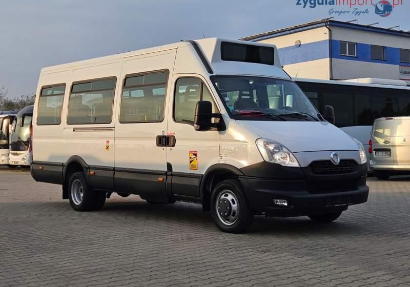Iveco A50C17 DAILY / SPROWADZONE / MANUAL / EEV - Микроавтобус, Пассажирский фургон: фото 1 Iveco A50C17 DAILY / SPROWADZONE / MANUAL / EEV - Микроавтобус, Пассажирский фургон: фото 1