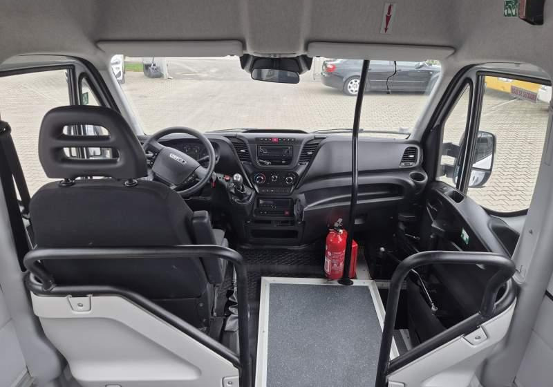 Iveco A60C15 DAILY/SPROWADZONE/EURO 6/92 000 KM - Микроавтобус, Пассажирский фургон: фото 4 Iveco A60C15 DAILY/SPROWADZONE/EURO 6/92 000 KM - Микроавтобус, Пассажирский фургон: фото 4