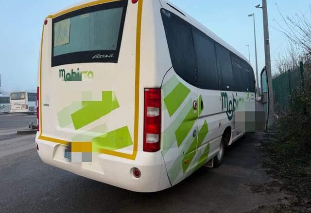 Mercedes-Benz SUNRIDER 818 VARIO / SPROWADZONY / 36 MIEJSC - Микроавтобус, Пассажирский фургон: фото 4 Mercedes-Benz SUNRIDER 818 VARIO / SPROWADZONY / 36 MIEJSC - Микроавтобус, Пассажирский фургон: фото 4