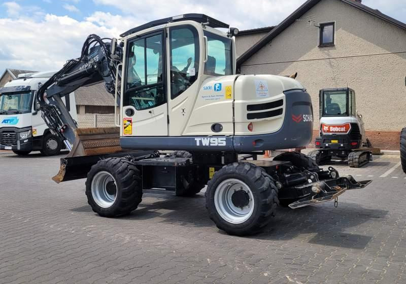 Schaeff TW95 / SPROWADZONA Z FRANCJI/ 6 500 MTH в лизинг Schaeff TW95 / SPROWADZONA Z FRANCJI/ 6 500 MTH: фото 15 Schaeff TW95 / SPROWADZONA Z FRANCJI/ 6 500 MTH в лизинг Schaeff TW95 / SPROWADZONA Z FRANCJI/ 6 500 MTH: фото 15