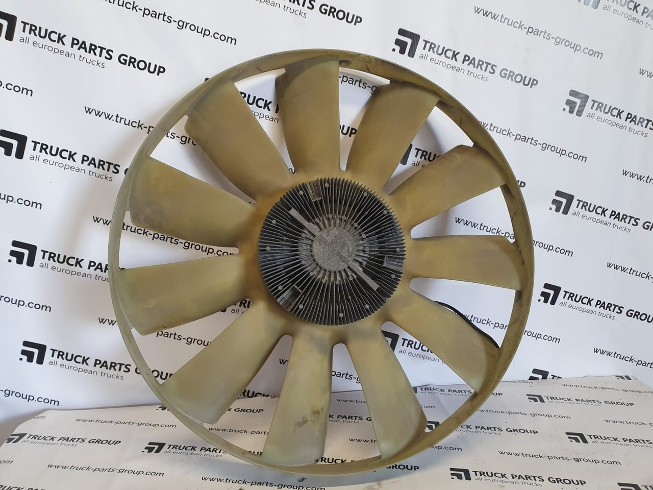 MAN MAN TGX / TGS EURO6 emission viscous fan cooler, engine cooling system 18031500043, 51066300141, 51066007059, 51066007091, 51066300067, 51066007050, 51066300133, 51066300138, 51066300122, 51066300137, - Запчасти для Грузовиков: фото 1 MAN MAN TGX / TGS EURO6 emission viscous fan cooler, engine cooling system 18031500043, 51066300141, 51066007059, 51066007091, 51066300067, 51066007050, 51066300133, 51066300138, 51066300122, 51066300137, - Запчасти для Грузовиков: фото 1