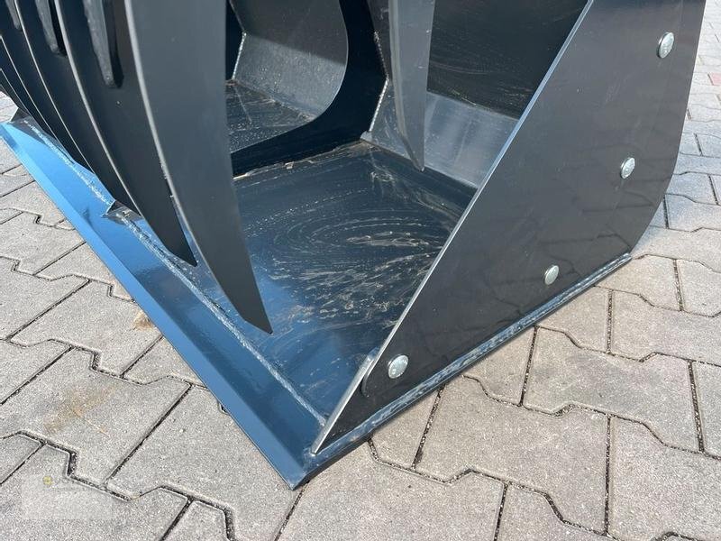 Новый Техника для силоса Vemac Krokodilschaufel 90 cm Kroko Schaufel Weidemann Schäffer Hoflader: фото 9 Новый Техника для силоса Vemac Krokodilschaufel 90 cm Kroko Schaufel Weidemann Schäffer Hoflader: фото 9