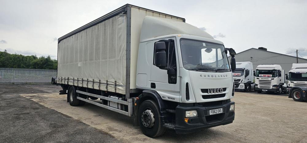 Iveco 18 ton curtain tail lift - Тентованный грузовик: фото 4 Iveco 18 ton curtain tail lift - Тентованный грузовик: фото 4