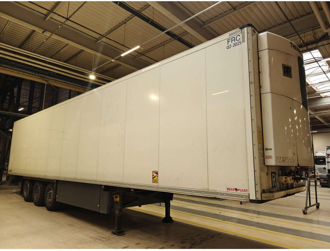 2019 Schmitz Cargobull SKO Double Deck FP 60 ThermoKing SLXi 300 - Полуприцеп-рефрижератор: фото 3 2019 Schmitz Cargobull SKO Double Deck FP 60 ThermoKing SLXi 300 - Полуприцеп-рефрижератор: фото 3