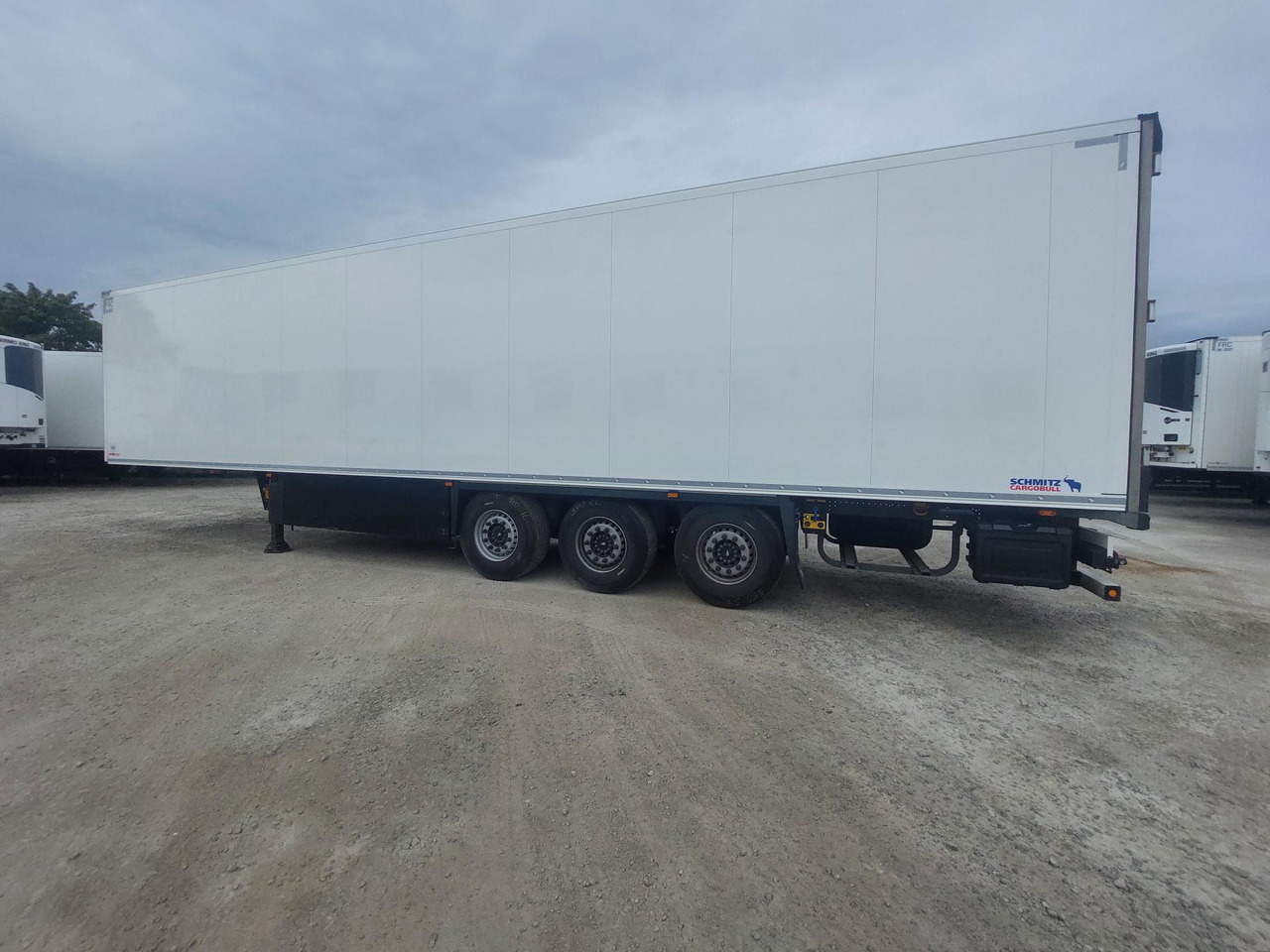 2021 Schmitz Cargobull SKO FP 60 ThermoKing SLXi 300 - Полуприцеп-рефрижератор: фото 5 2021 Schmitz Cargobull SKO FP 60 ThermoKing SLXi 300 - Полуприцеп-рефрижератор: фото 5