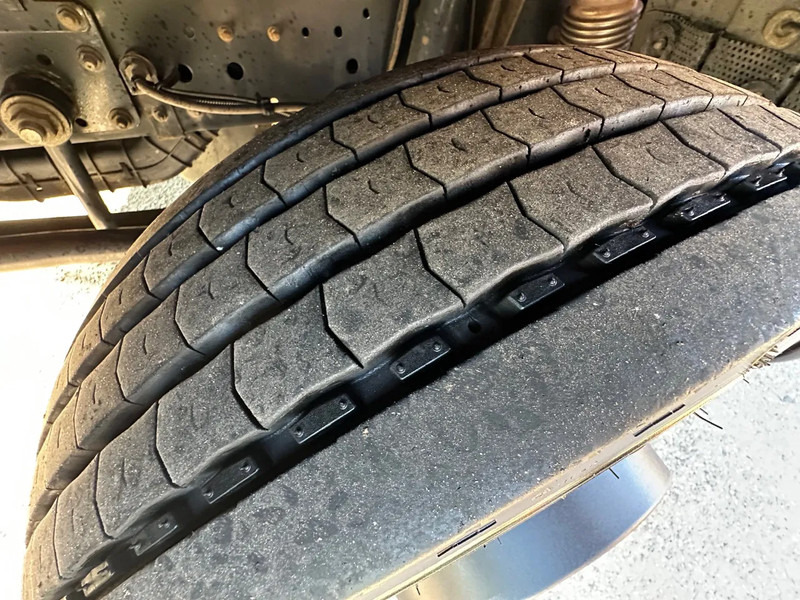 Iveco EuroCargo 80 -160L / EURO 6 / WINCH / ALU RAMPS - Автовоз: фото 5 Iveco EuroCargo 80 -160L / EURO 6 / WINCH / ALU RAMPS - Автовоз: фото 5