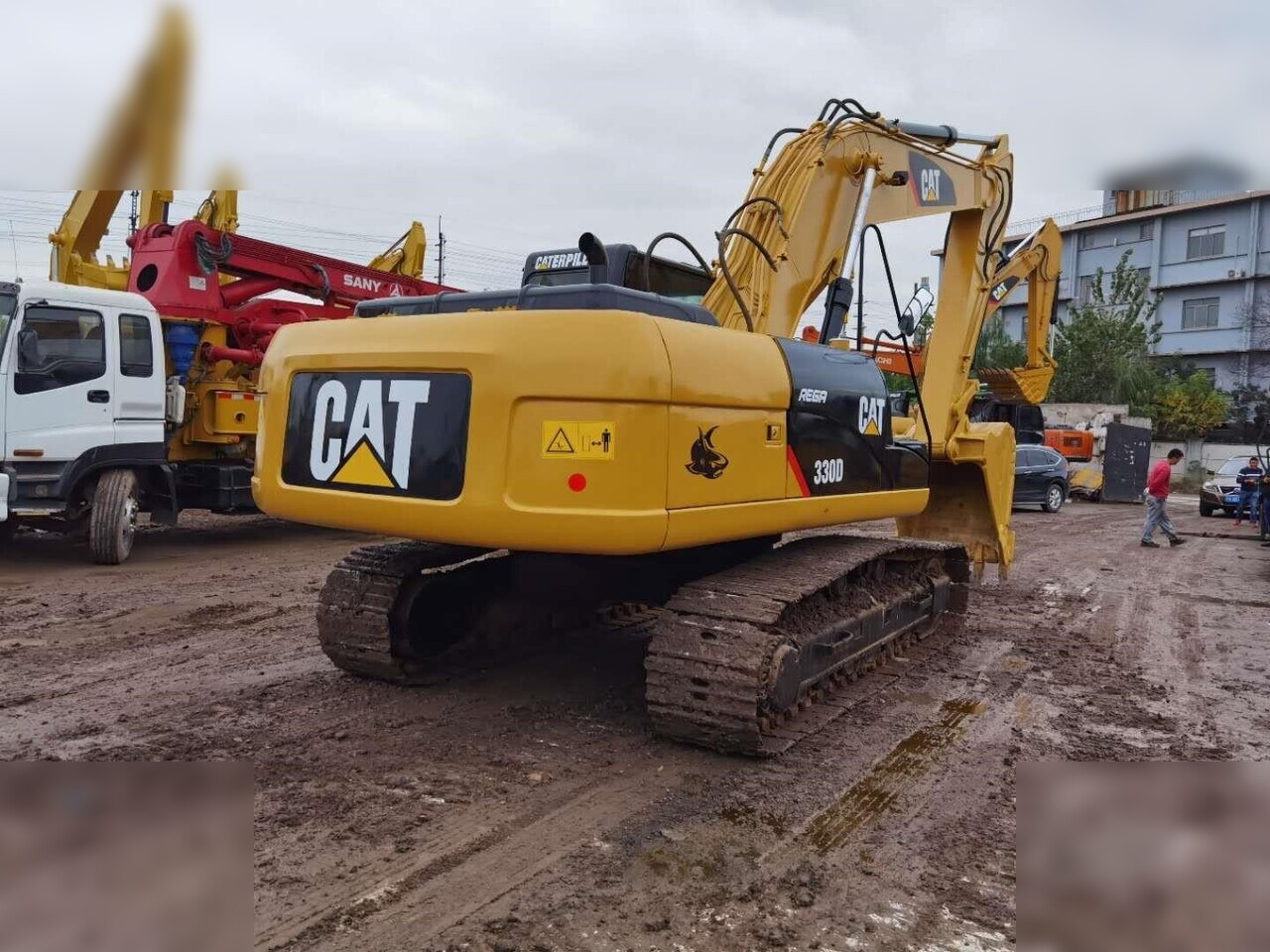 CATERPILLAR 330D - Гусеничный экскаватор: фото 2 CATERPILLAR 330D - Гусеничный экскаватор: фото 2