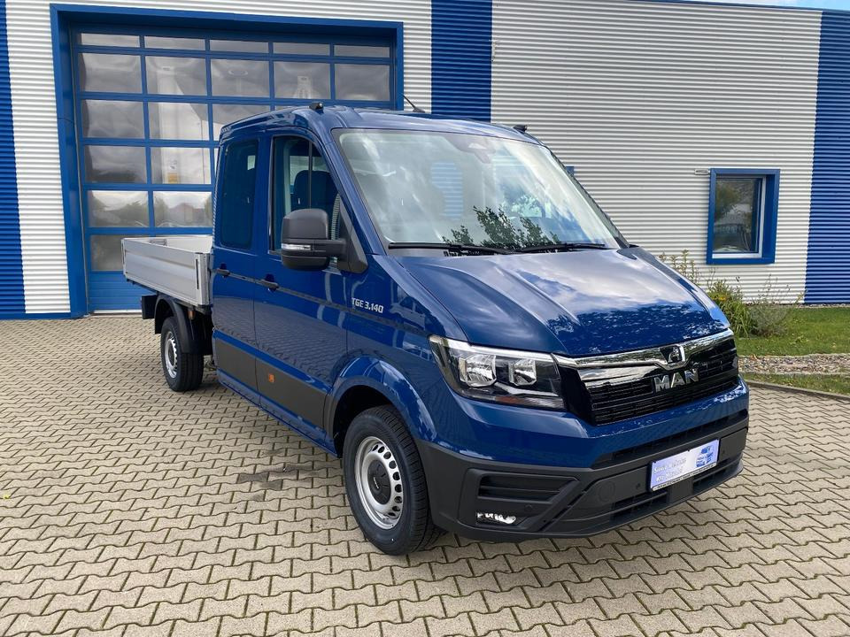 MAN TGE 3.140 Doka Pritsche Next Level *TEMPO*KLIMA*CAM*AHK*APP*PDC*INKL.19% MWST*SOFORT!* - Малотоннажный бортовой грузовик, Грузопассажирский фургон: фото 2 MAN TGE 3.140 Doka Pritsche Next Level *TEMPO*KLIMA*CAM*AHK*APP*PDC*INKL.19% MWST*SOFORT!* - Малотоннажный бортовой грузовик, Грузопассажирский фургон: фото 2