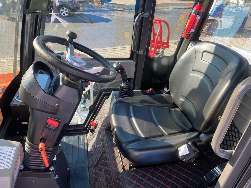 Компактный фронтальный погрузчик Radlader/Hoflader BK810 inkl. Tieflader und Winterpaket *INKL.19% MWST*BERGER KRAUS* KUBOTA*EURO*CE*: фото 16 Компактный фронтальный погрузчик Radlader/Hoflader BK810 inkl. Tieflader und Winterpaket *INKL.19% MWST*BERGER KRAUS* KUBOTA*EURO*CE*: фото 16