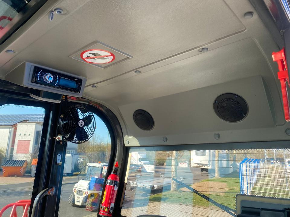 Компактный фронтальный погрузчик Radlader/Hoflader BK810 inkl. Tieflader und Winterpaket *INKL.19% MWST*BERGER KRAUS* KUBOTA*EURO*CE*: фото 17 Компактный фронтальный погрузчик Radlader/Hoflader BK810 inkl. Tieflader und Winterpaket *INKL.19% MWST*BERGER KRAUS* KUBOTA*EURO*CE*: фото 17