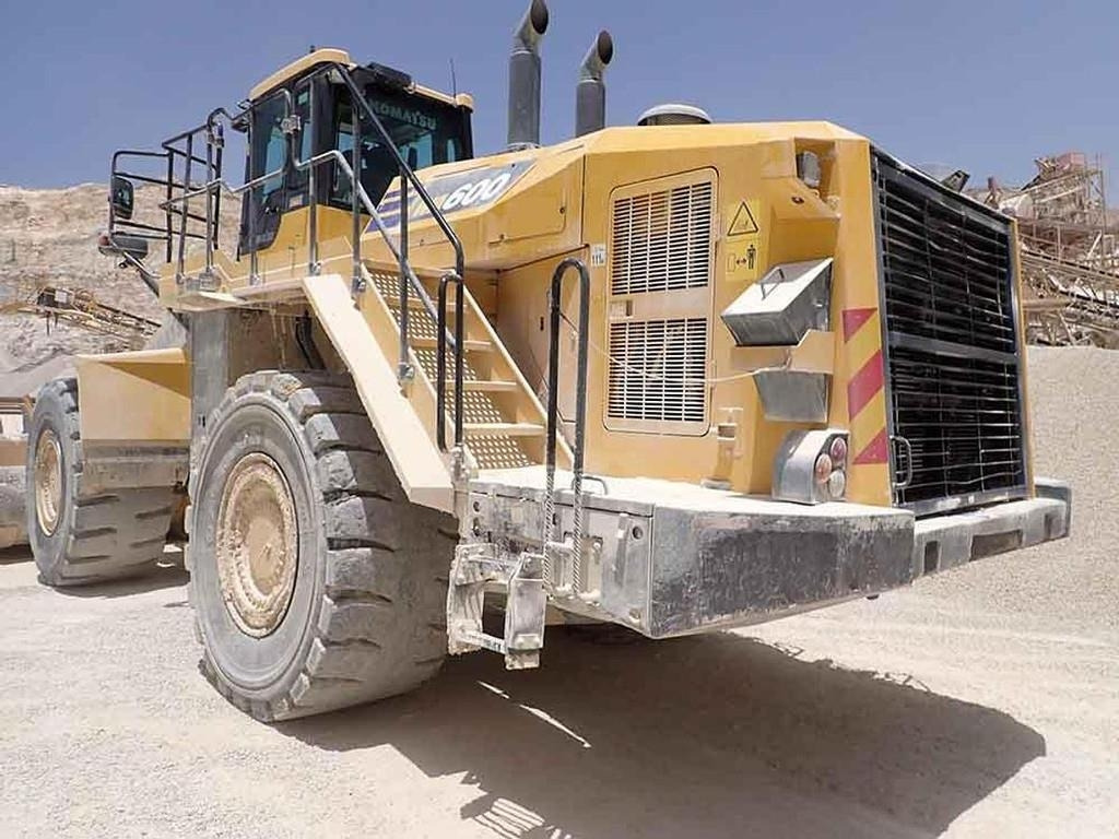 Komatsu WA600-8EO  - Колёсный погрузчик: фото 5 Komatsu WA600-8EO  - Колёсный погрузчик: фото 5