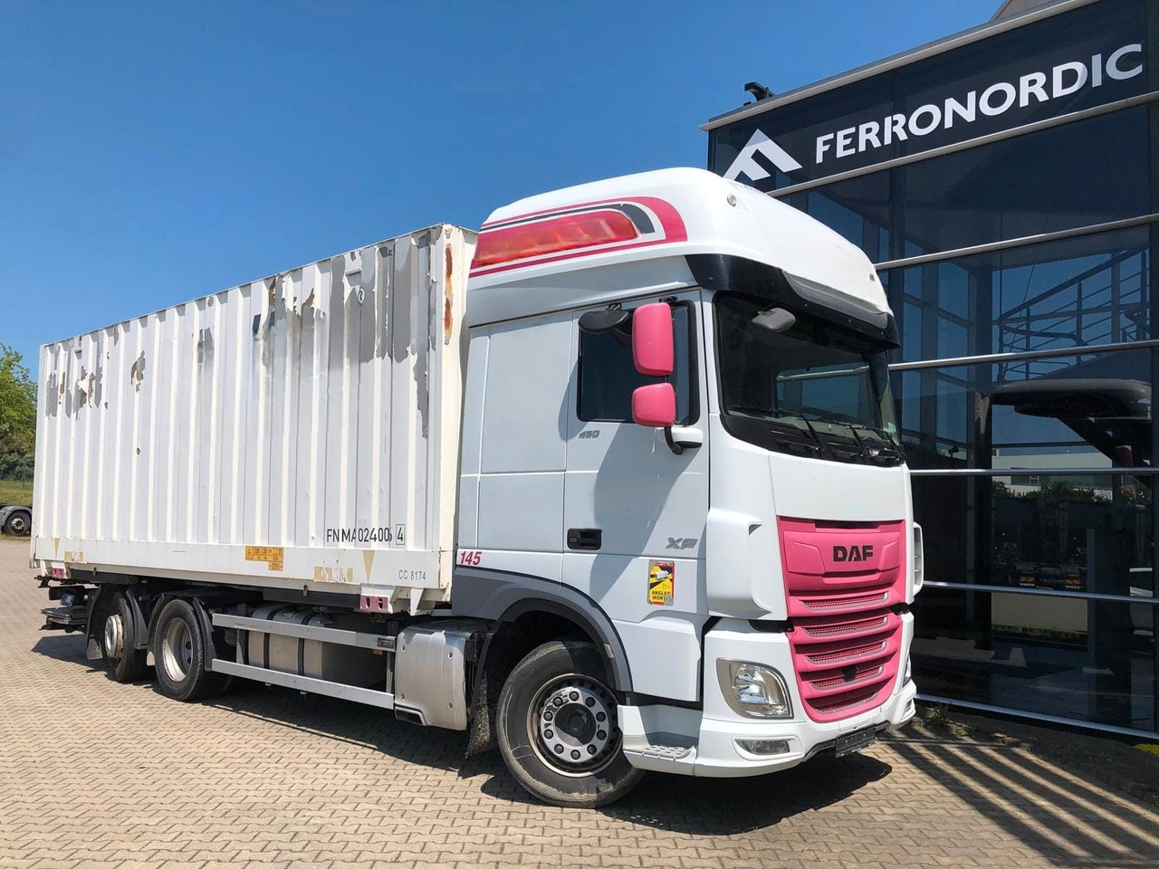 DAF XF450 SSC Lenk/Lift*LBW*AHK*Standklima - Грузовик с закрытым кузовом: фото 1 DAF XF450 SSC Lenk/Lift*LBW*AHK*Standklima - Грузовик с закрытым кузовом: фото 1