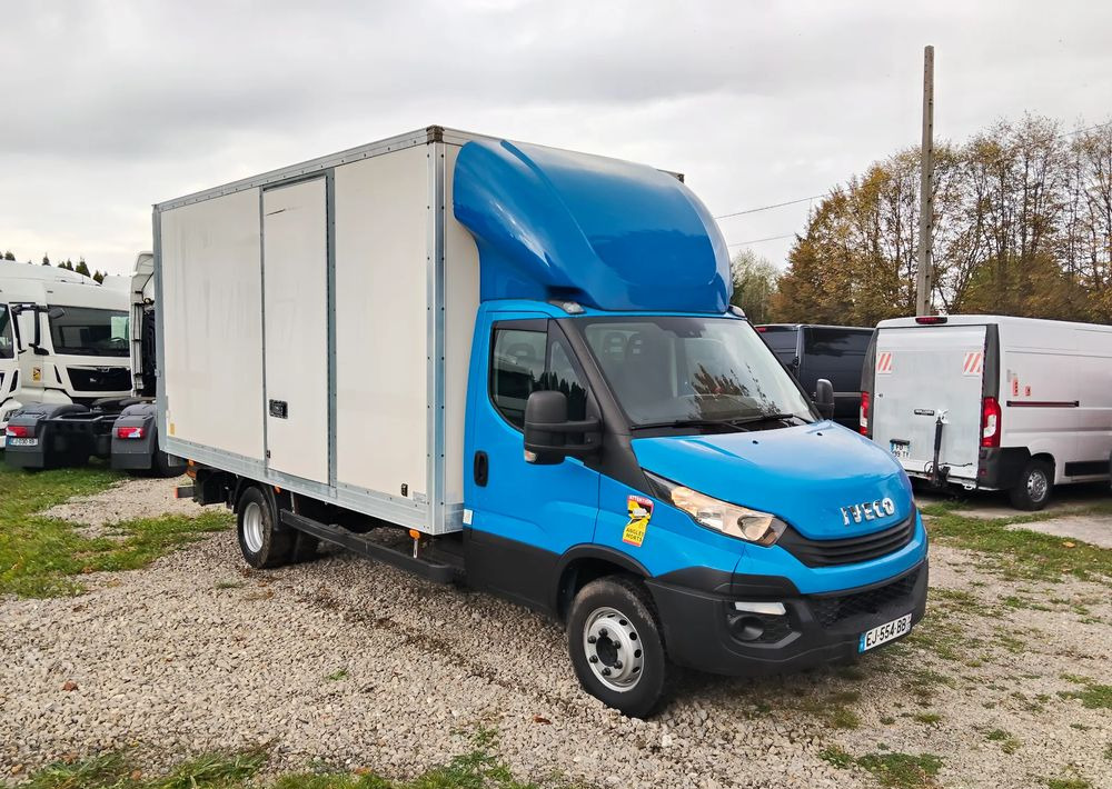 Iveco Daily 70C18 - Грузовик с закрытым кузовом: фото 1 Iveco Daily 70C18 - Грузовик с закрытым кузовом: фото 1