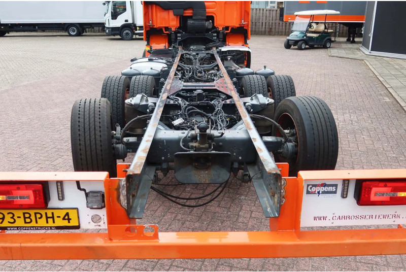 DAF CF 450 Chassis Cabine Slaap Cabine 2x Bed - Грузовик-шасси: фото 4 DAF CF 450 Chassis Cabine Slaap Cabine 2x Bed - Грузовик-шасси: фото 4