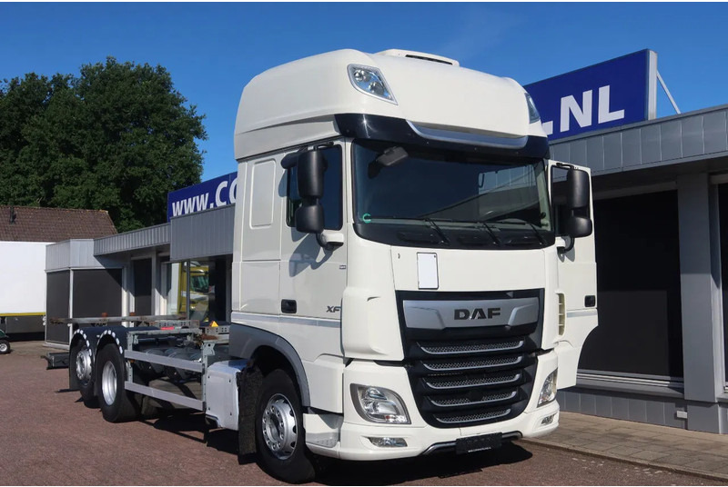 Грузовик-контейнеровоз/ Сменный кузов DAF XF 106.450 Wissellaadbaksysteem / Chassis: фото 13