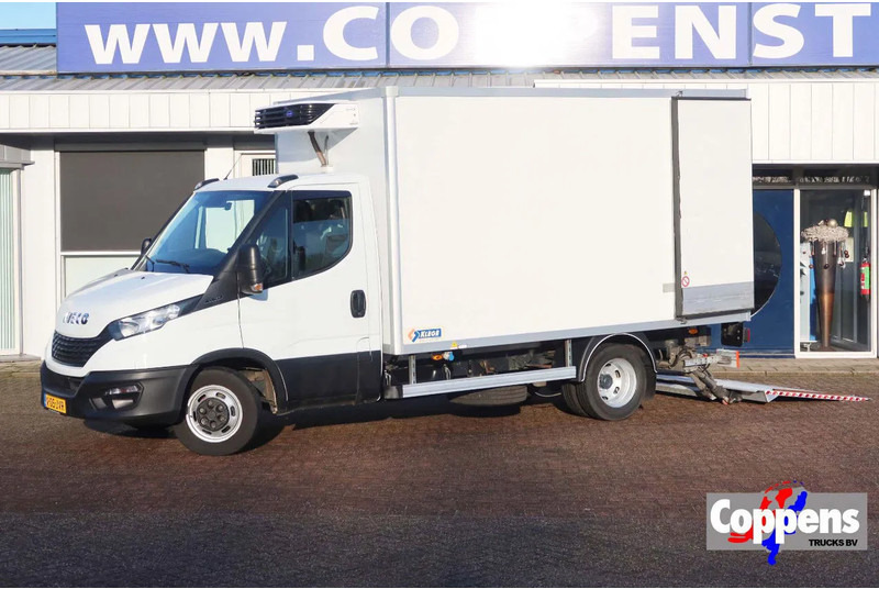 Iveco Daily 35C16 Carrier Xarios 350 Koel+Vries+verwarmen + stekker 220 volt, Dhollandia 750 kg klep - Фургон-рефрижератор: фото 1 Iveco Daily 35C16 Carrier Xarios 350 Koel+Vries+verwarmen + stekker 220 volt, Dhollandia 750 kg klep - Фургон-рефрижератор: фото 1