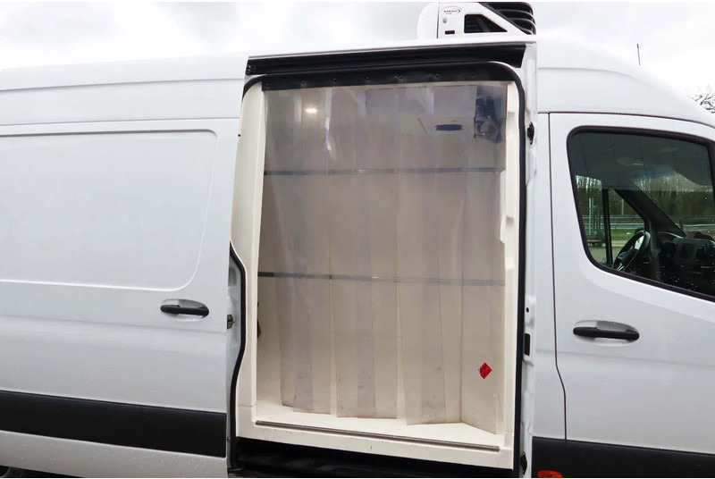 Mercedes-Benz Sprinter 317 CDI L3/H2 Multi temp, Verplaatsbare tussenwand - Фургон-рефрижератор: фото 3 Mercedes-Benz Sprinter 317 CDI L3/H2 Multi temp, Verplaatsbare tussenwand - Фургон-рефрижератор: фото 3