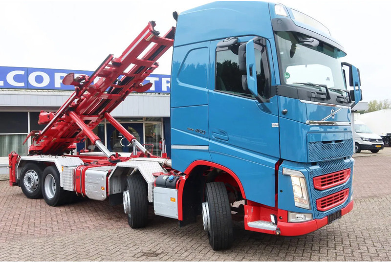 Volvo FH 460 Hooklift 8x2 Haakarm. 3x Steering axle - Тросовый мультилифт: фото 2 Volvo FH 460 Hooklift 8x2 Haakarm. 3x Steering axle - Тросовый мультилифт: фото 2