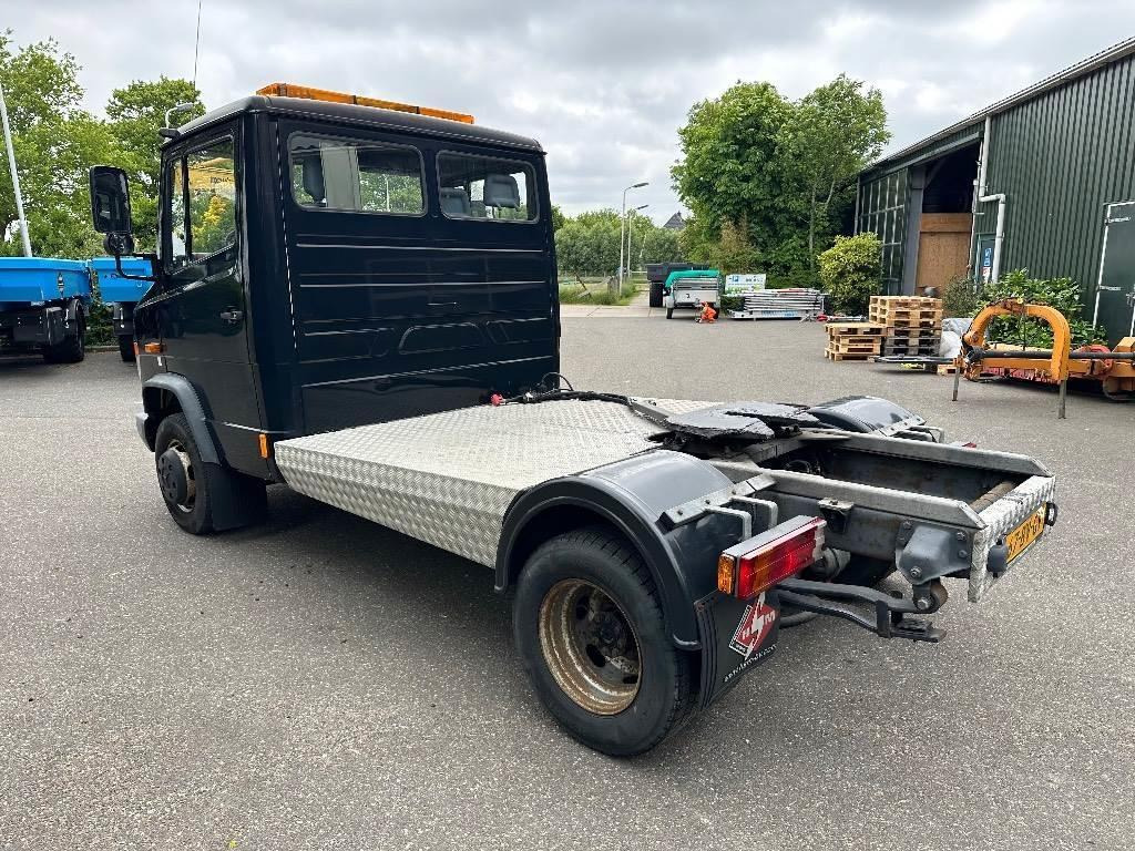 Mercedes-Benz 614 Veldhuizen BE combi combinatie 12 ton trek - Малотоннажный седельный тягач: фото 5 Mercedes-Benz 614 Veldhuizen BE combi combinatie 12 ton trek - Малотоннажный седельный тягач: фото 5