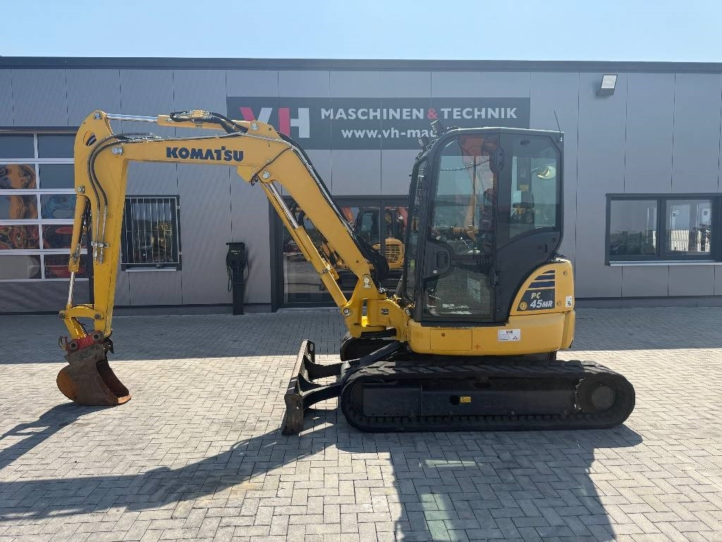 Komatsu PC 45 MR-5 - Мини-экскаватор: фото 2 Komatsu PC 45 MR-5 - Мини-экскаватор: фото 2