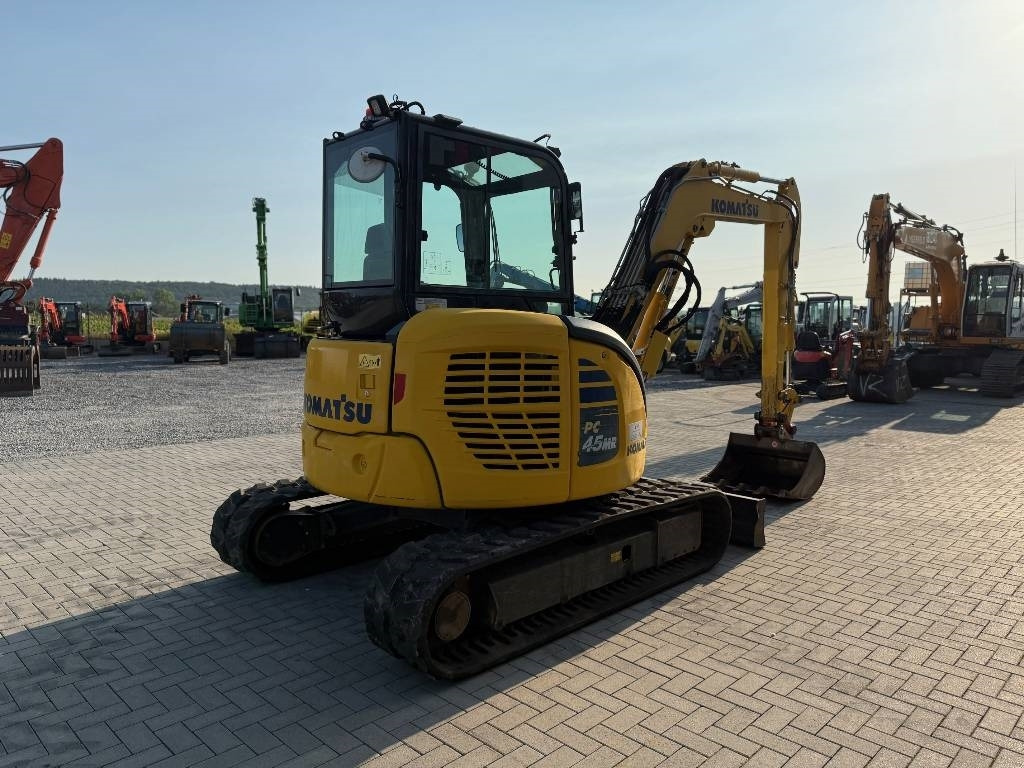 Komatsu PC 45 MR-5 - Мини-экскаватор: фото 5 Komatsu PC 45 MR-5 - Мини-экскаватор: фото 5