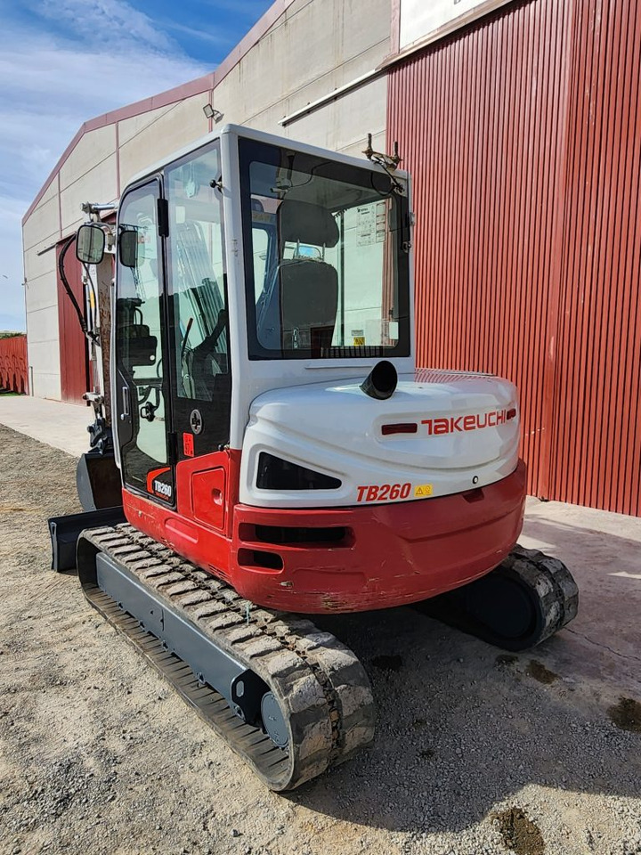 TAKEUCHI TB260 - Мини-экскаватор: фото 2 TAKEUCHI TB260 - Мини-экскаватор: фото 2