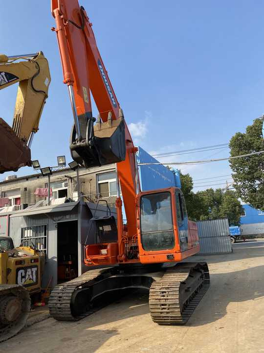 Awesome Performance Korea Imported Small Scale Used Doosan Dh60 Excavator in Shanghai - Гусеничный экскаватор: фото 5 Awesome Performance Korea Imported Small Scale Used Doosan Dh60 Excavator in Shanghai - Гусеничный экскаватор: фото 5