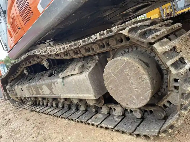 High Quality Second Hand Doosan Dx420 Excavator,Efficient,Energy-saving,And Suitable For Crushing Used Hand Excavators - Гусеничный экскаватор: фото 3 High Quality Second Hand Doosan Dx420 Excavator,Efficient,Energy-saving,And Suitable For Crushing Used Hand Excavators - Гусеничный экскаватор: фото 3