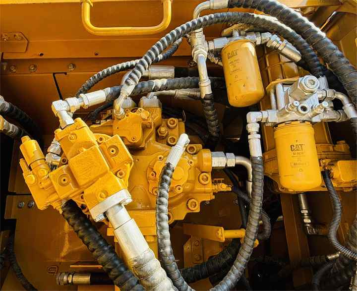 Japan Imported High Performance Caterpillar Digging Machine Best Price Used Cat 336d Excavator On Sale In Shanghai - Гусеничный экскаватор: фото 5 Japan Imported High Performance Caterpillar Digging Machine Best Price Used Cat 336d Excavator On Sale In Shanghai - Гусеничный экскаватор: фото 5