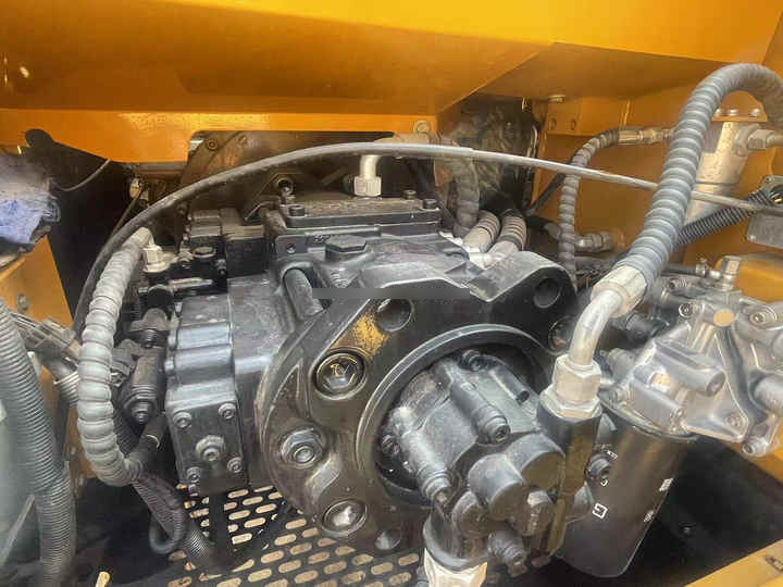 Less Working Hours With Excellent Performance Digger 21 Ton Cost-effective Used Sany Second Hand Sany Sy215cpro Excavator - Гусеничный экскаватор: фото 4 Less Working Hours With Excellent Performance Digger 21 Ton Cost-effective Used Sany Second Hand Sany Sy215cpro Excavator - Гусеничный экскаватор: фото 4